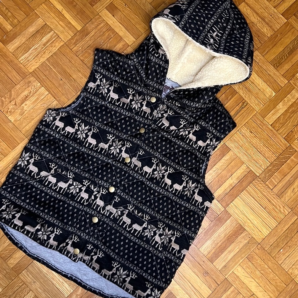 Free People Black/Cream Quilted Reindeer Vest w/Sherpa Lined Hood